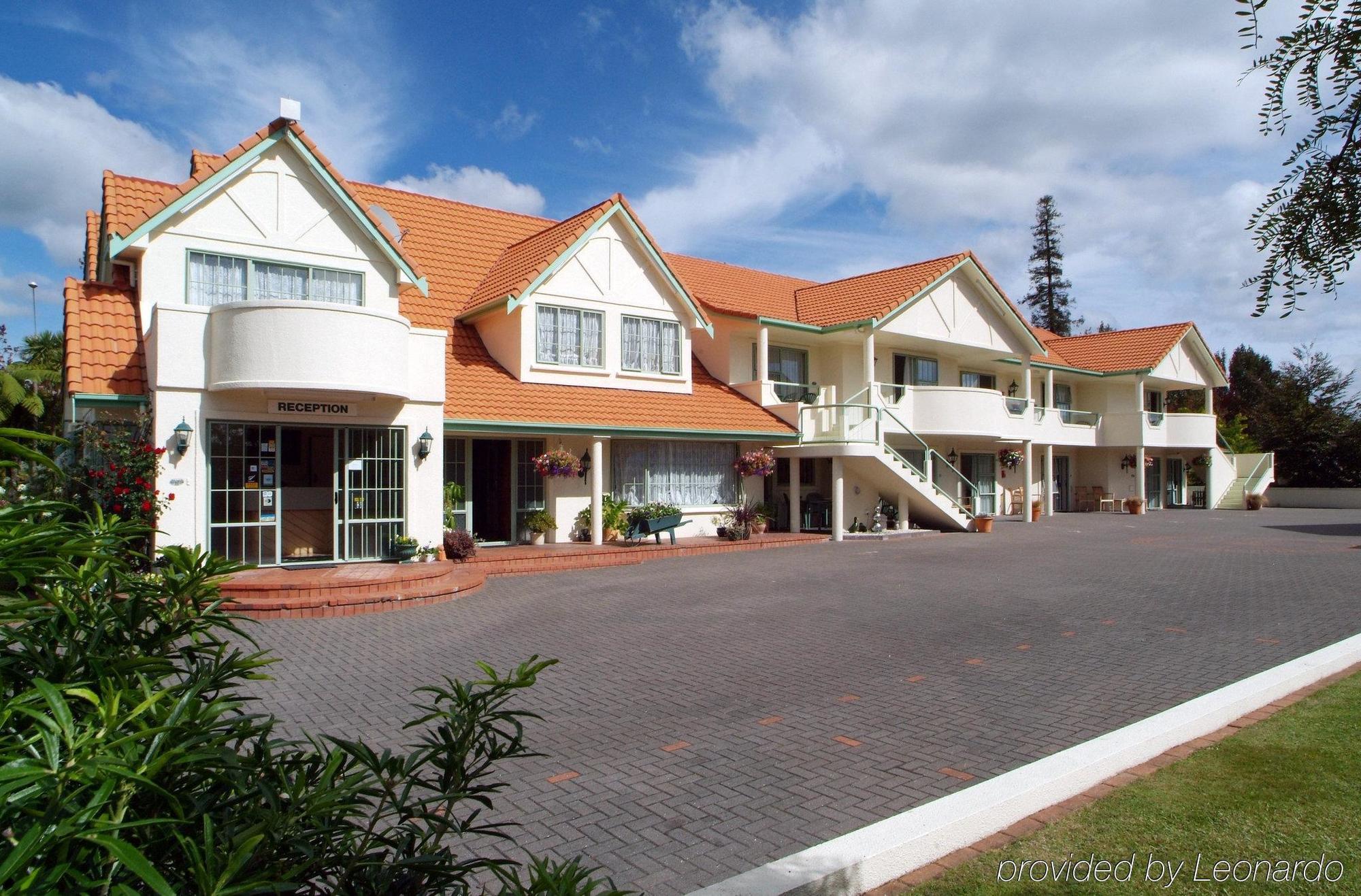 Rotorua Coachman Spa Motel Bagian luar foto
