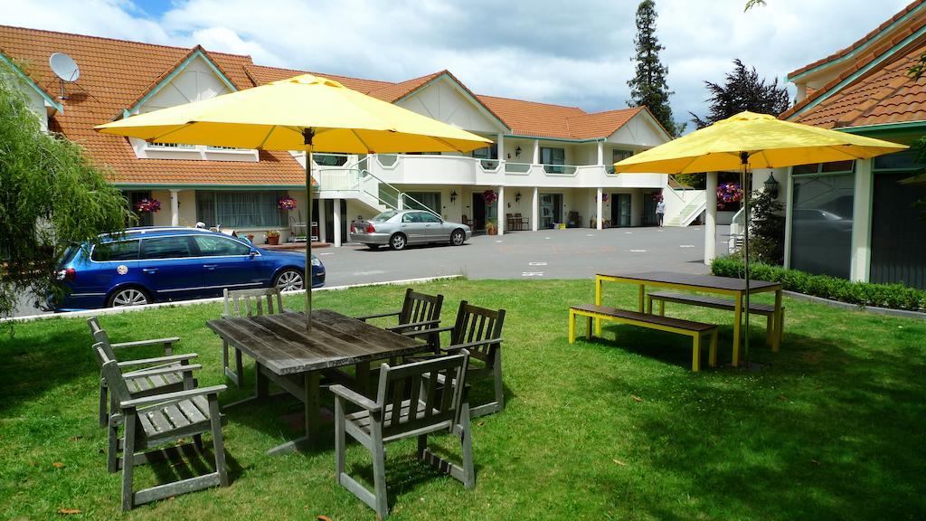 Rotorua Coachman Spa Motel Bagian luar foto