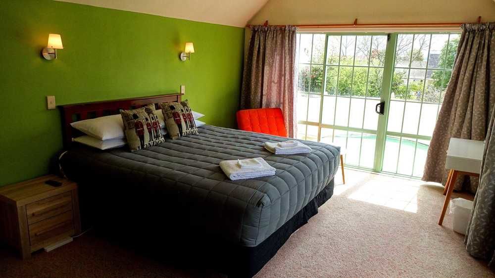Rotorua Coachman Spa Motel Bagian luar foto
