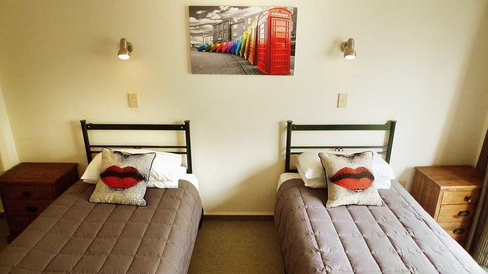 Rotorua Coachman Spa Motel Bagian luar foto